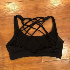 Onzie black sports bra. Size s/m. Like new.